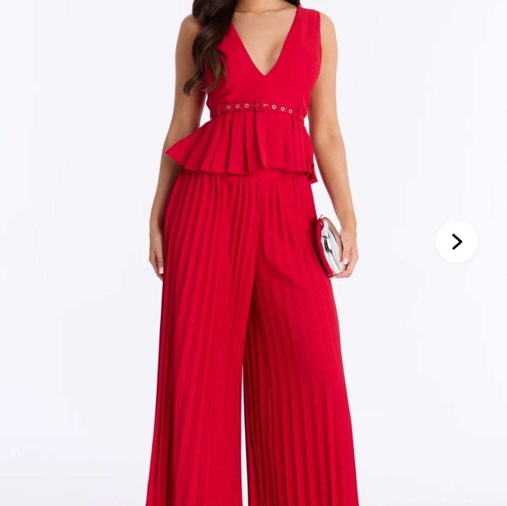Fashion Nova Belted Pleated Pant Set - Red